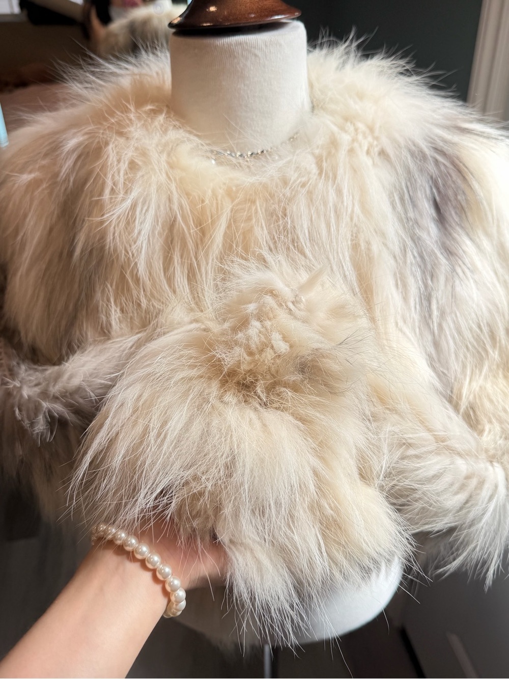 Genuine Ivory Cross Fox Fur Cropped Knitted Jacket XS/S - Picture 5 of 9